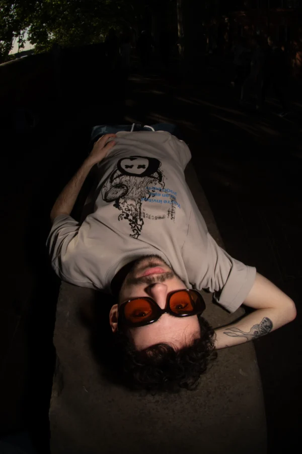 T-Shirt "Cool Kids" Beige – Image 3