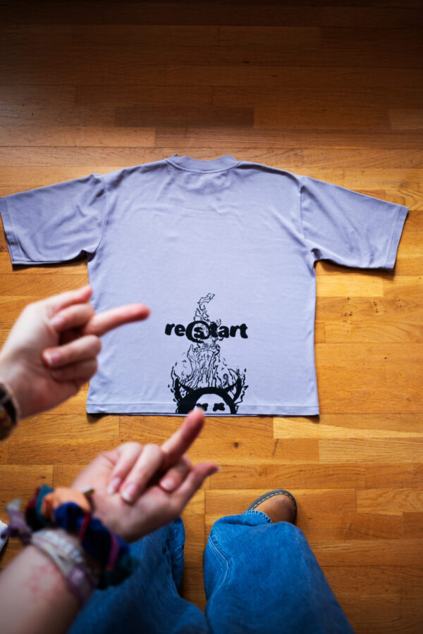 T-Shirt "Cool Kids" Gris – Image 3